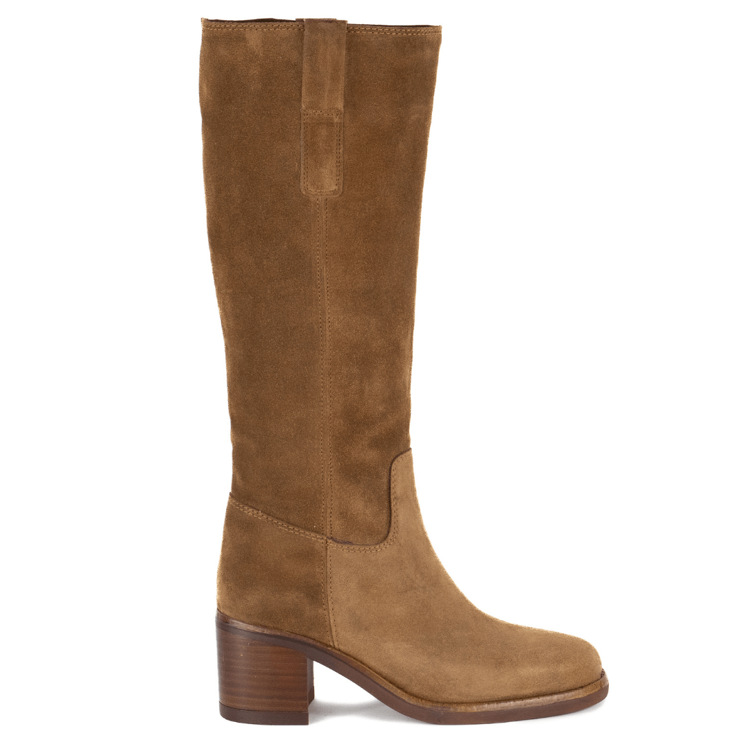 Vomero Tan Suede