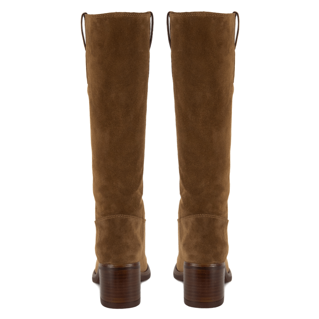 Vomero Tan Suede