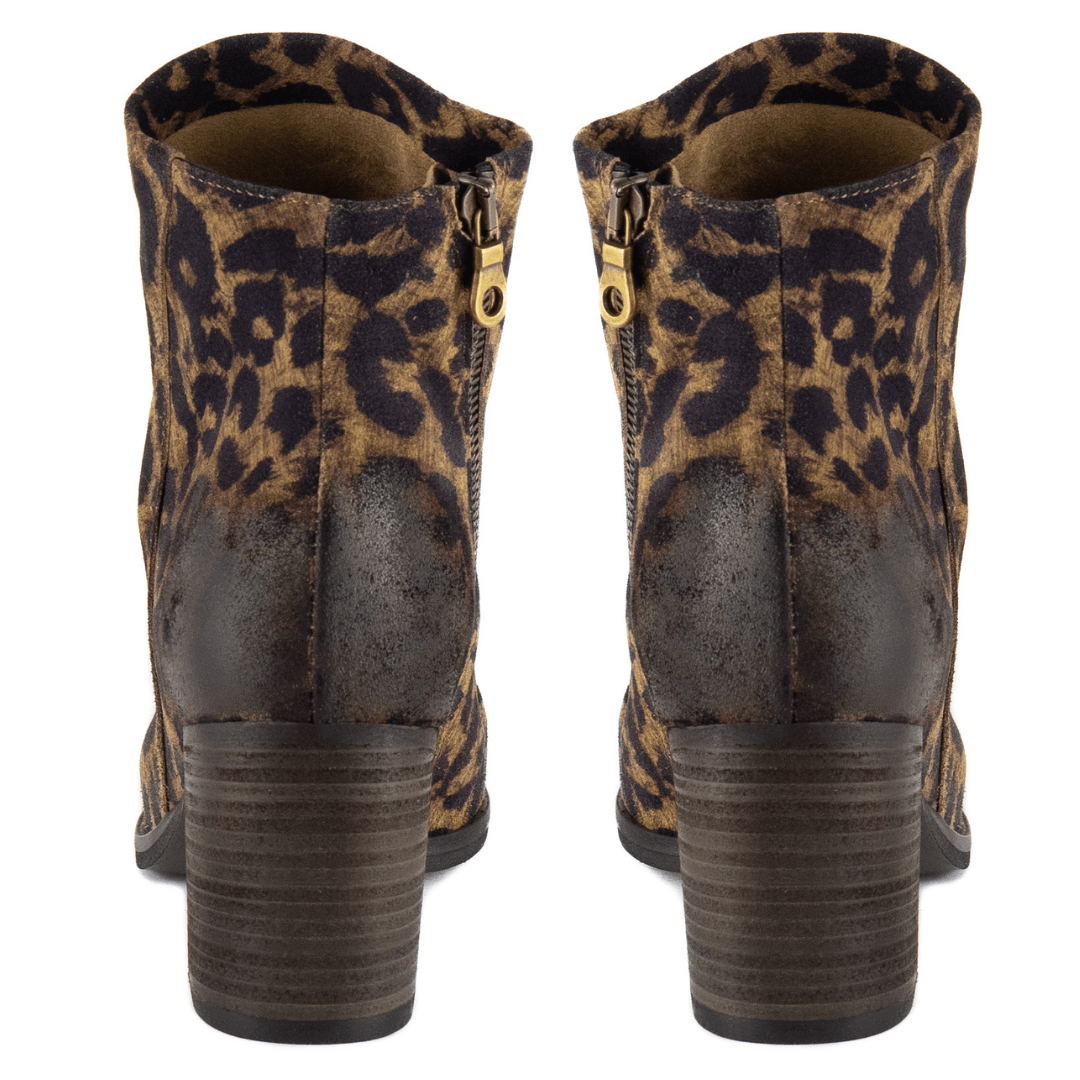 Este Leopard Suede