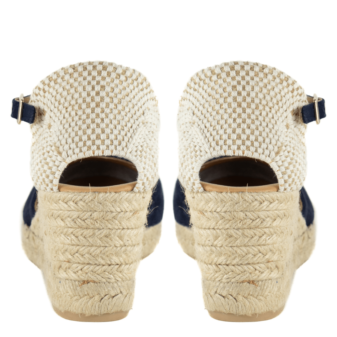 Evita Navy