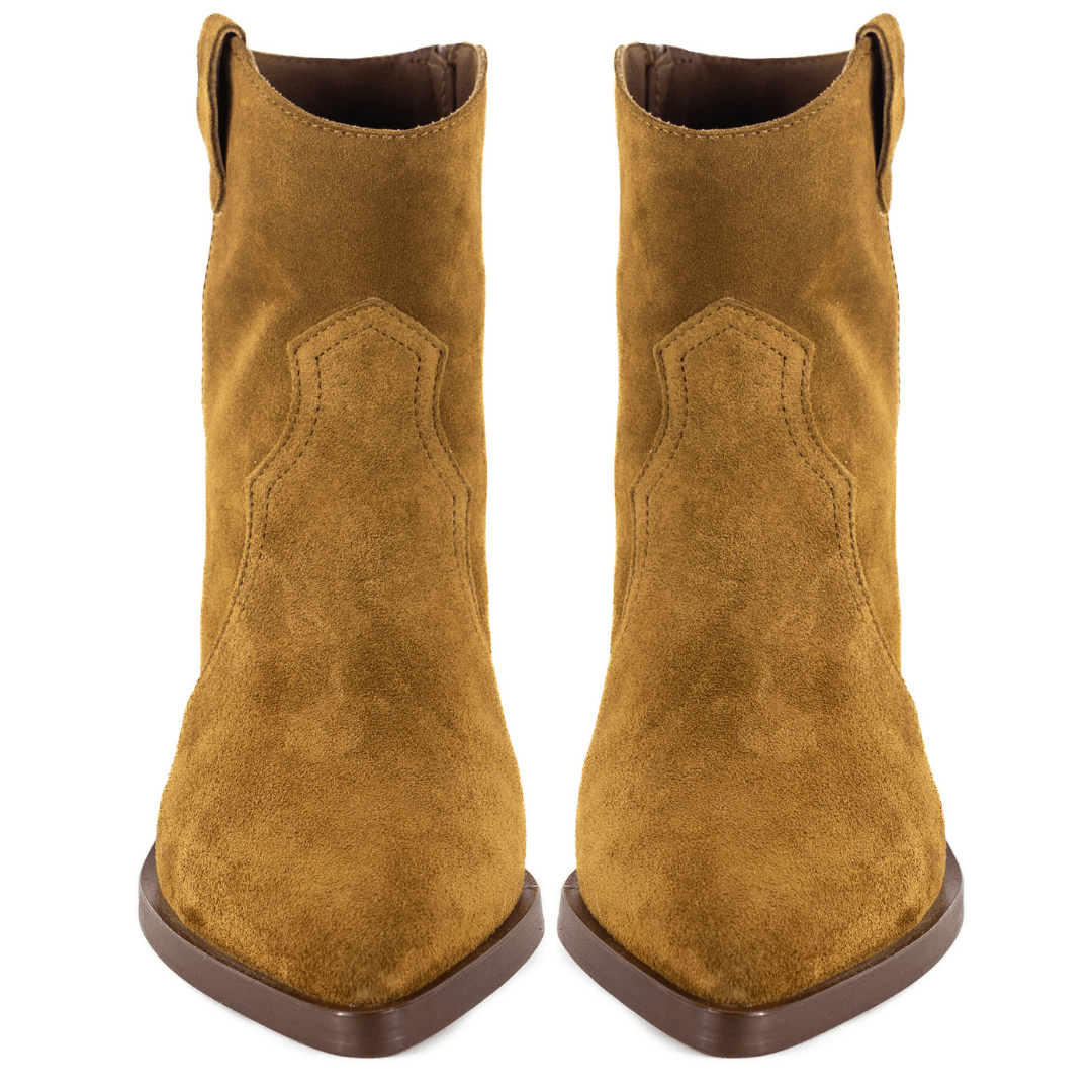 Cucito Tan Suede