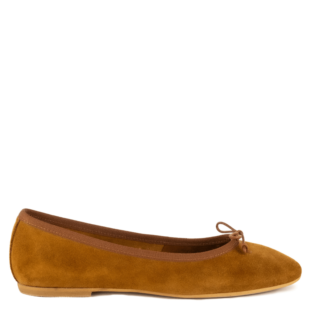 Pila Tan Suede
