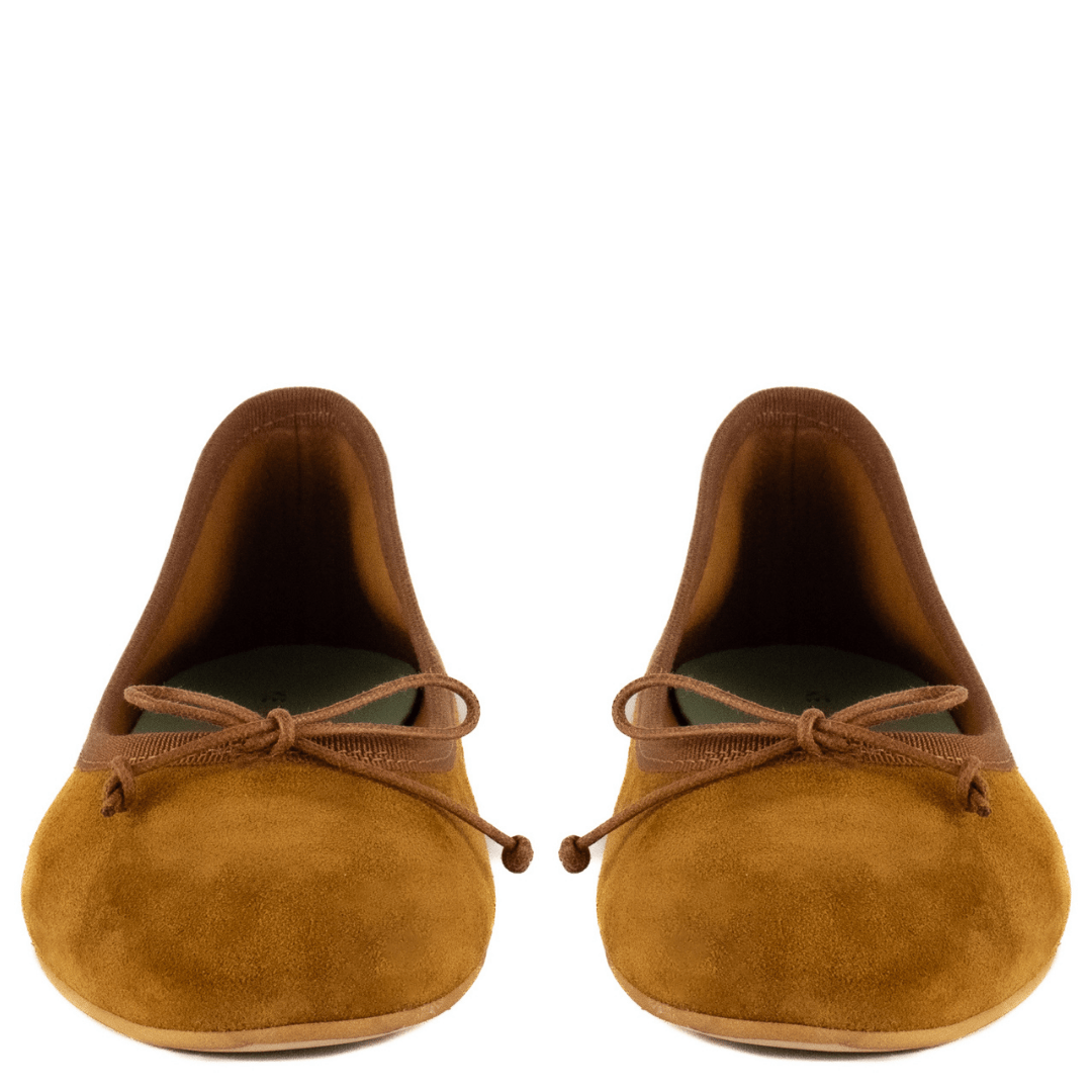 Pila Tan Suede