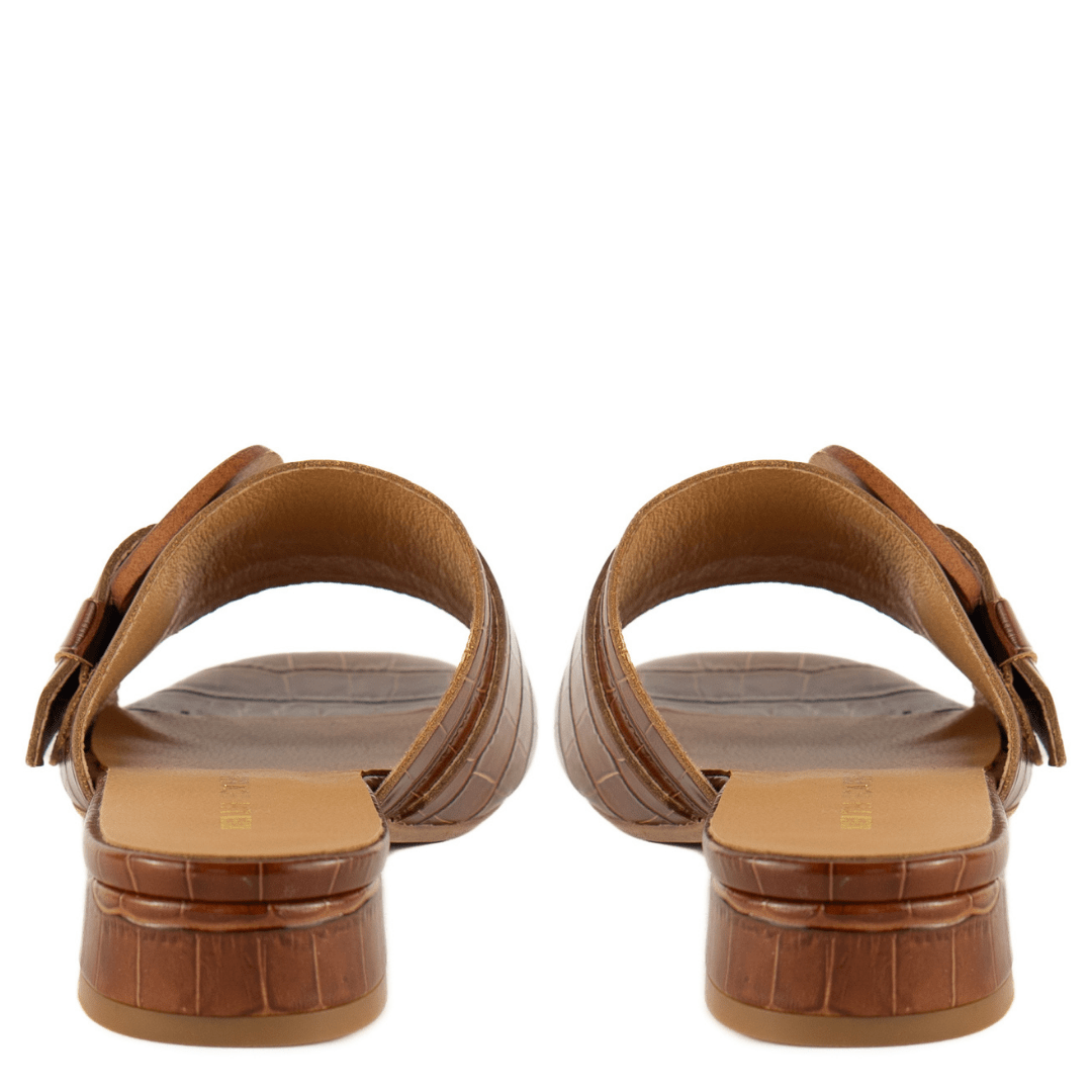 Stretti Tan