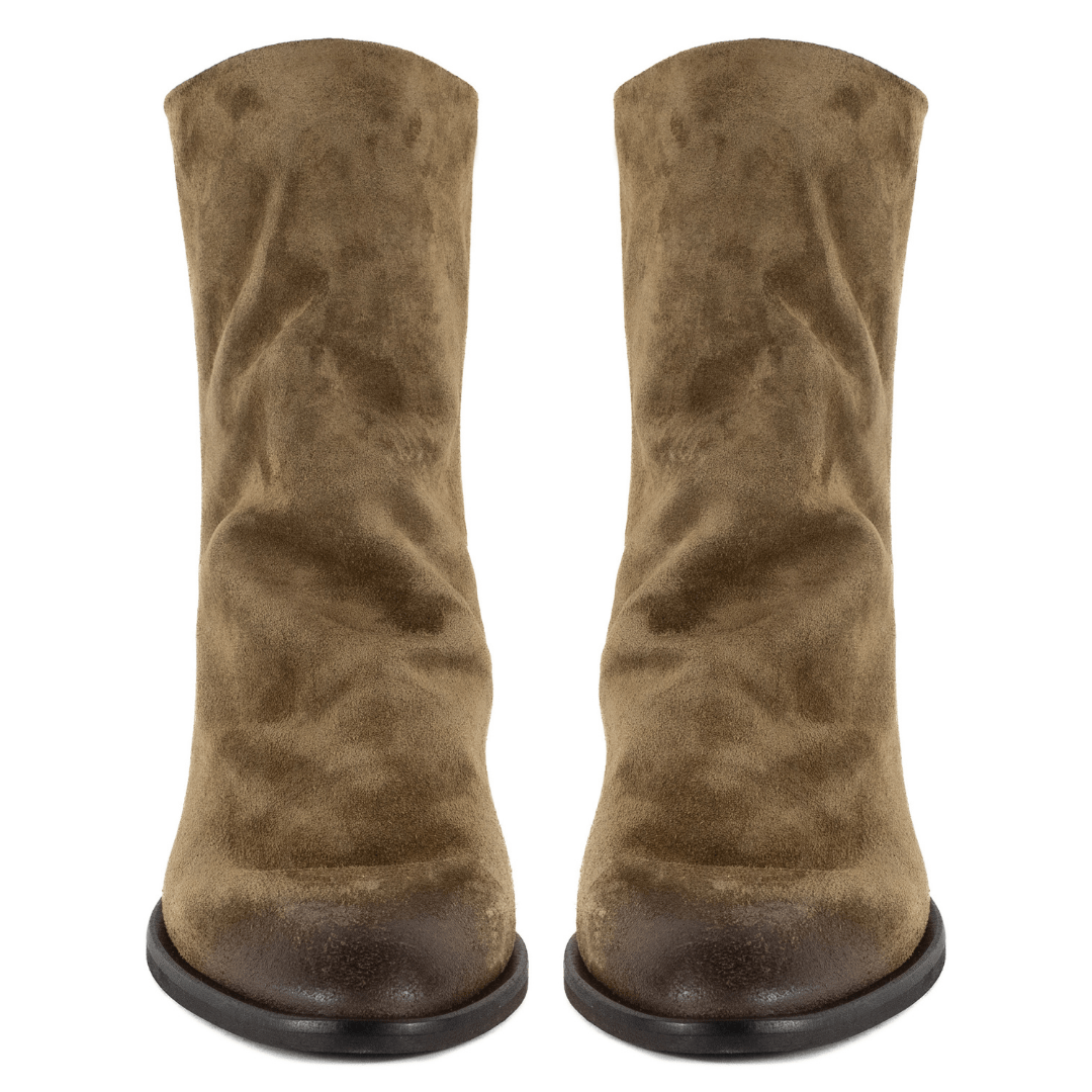 Este Tan Suede