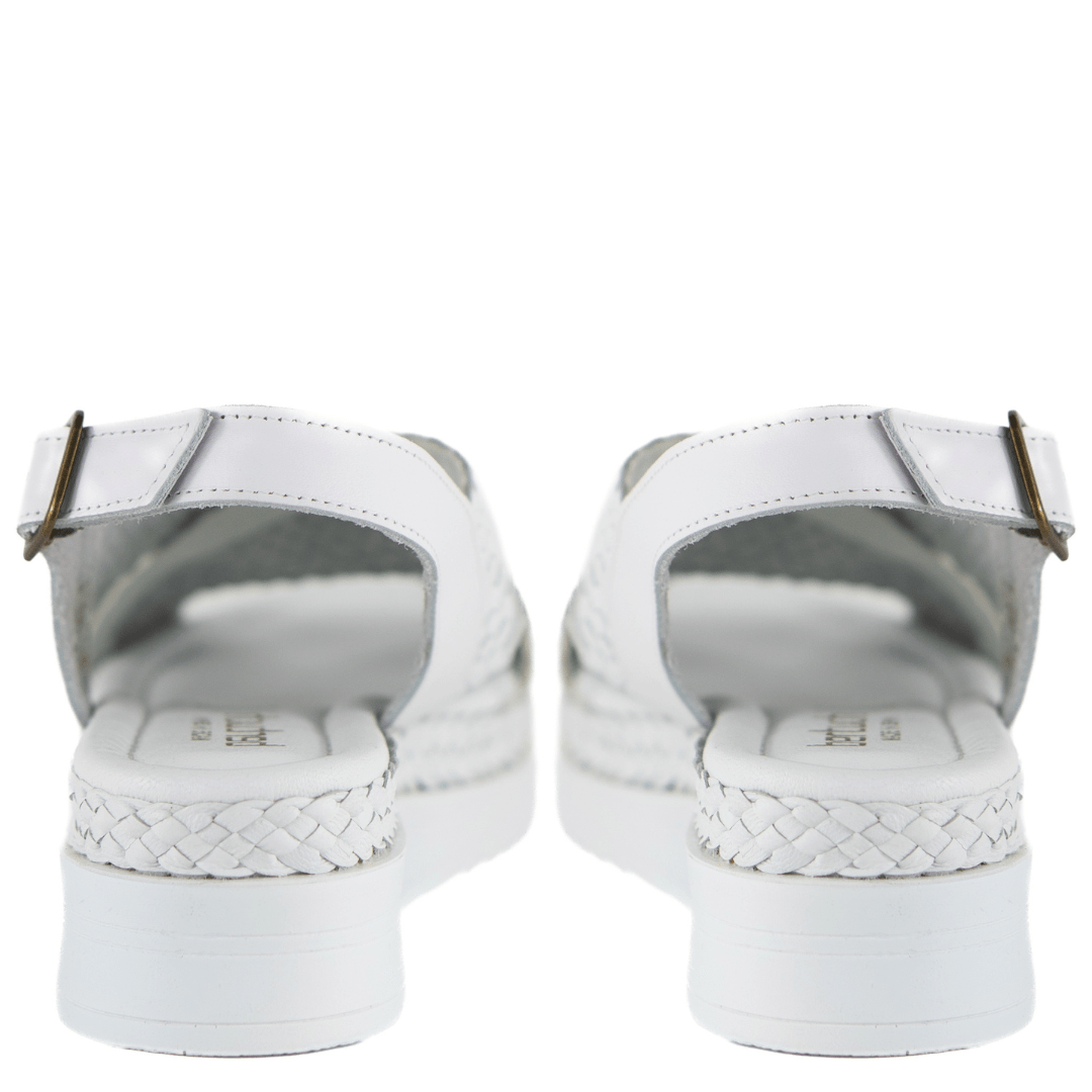 Lova White