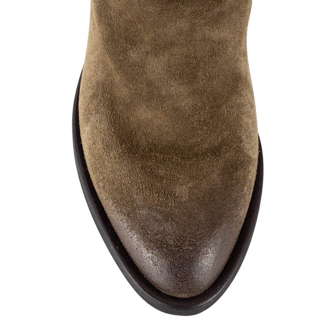 Este Tan Suede