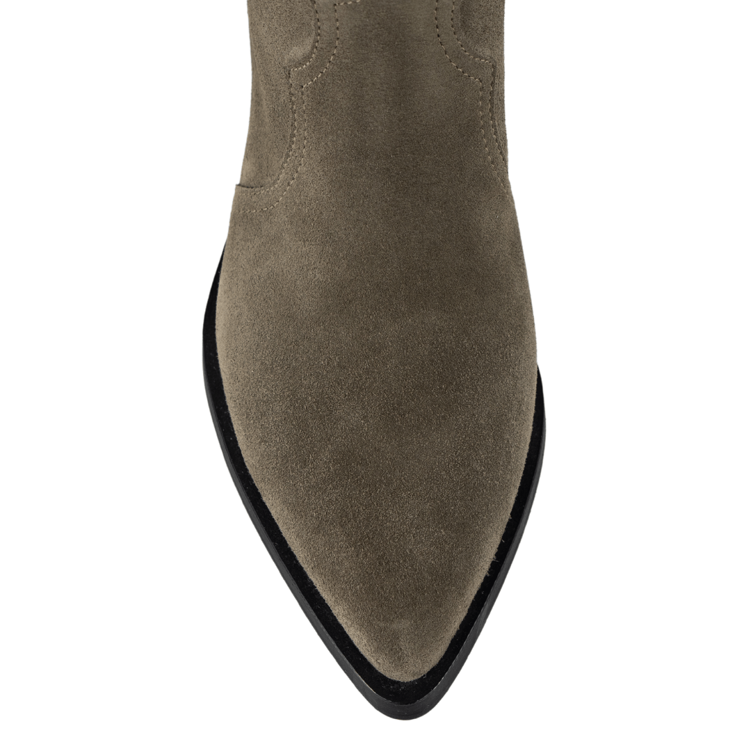 Cucito Grey Suede