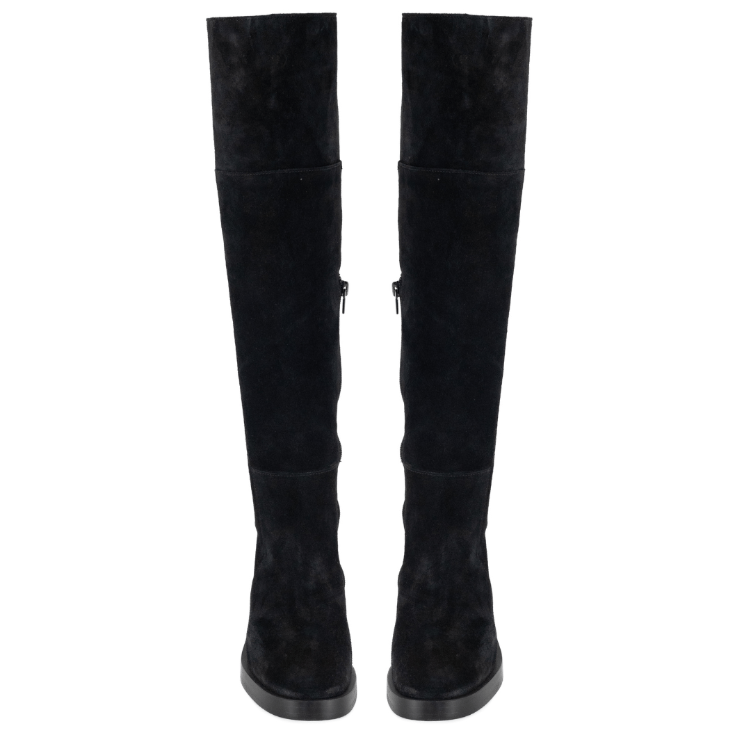 Soccavo Black Suede