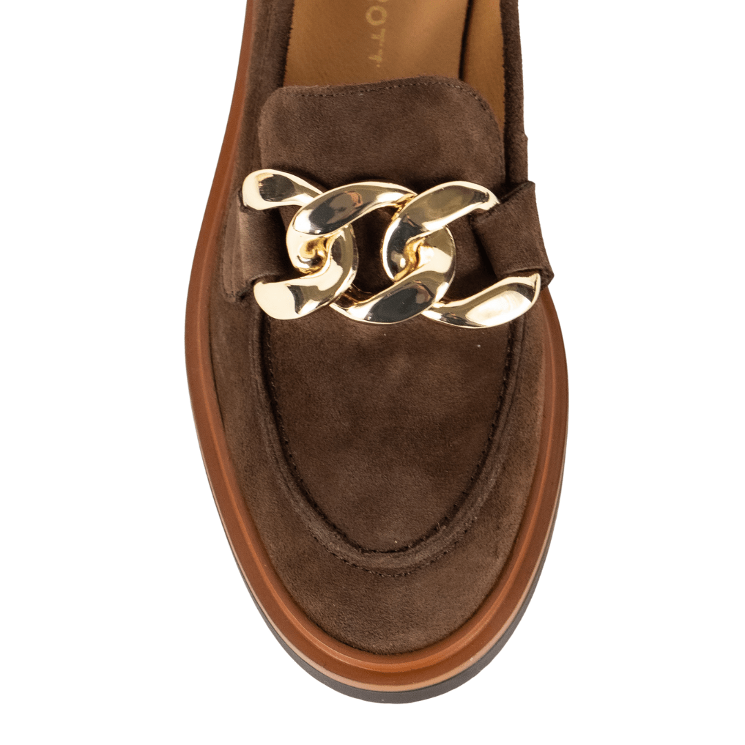 Catena Brown