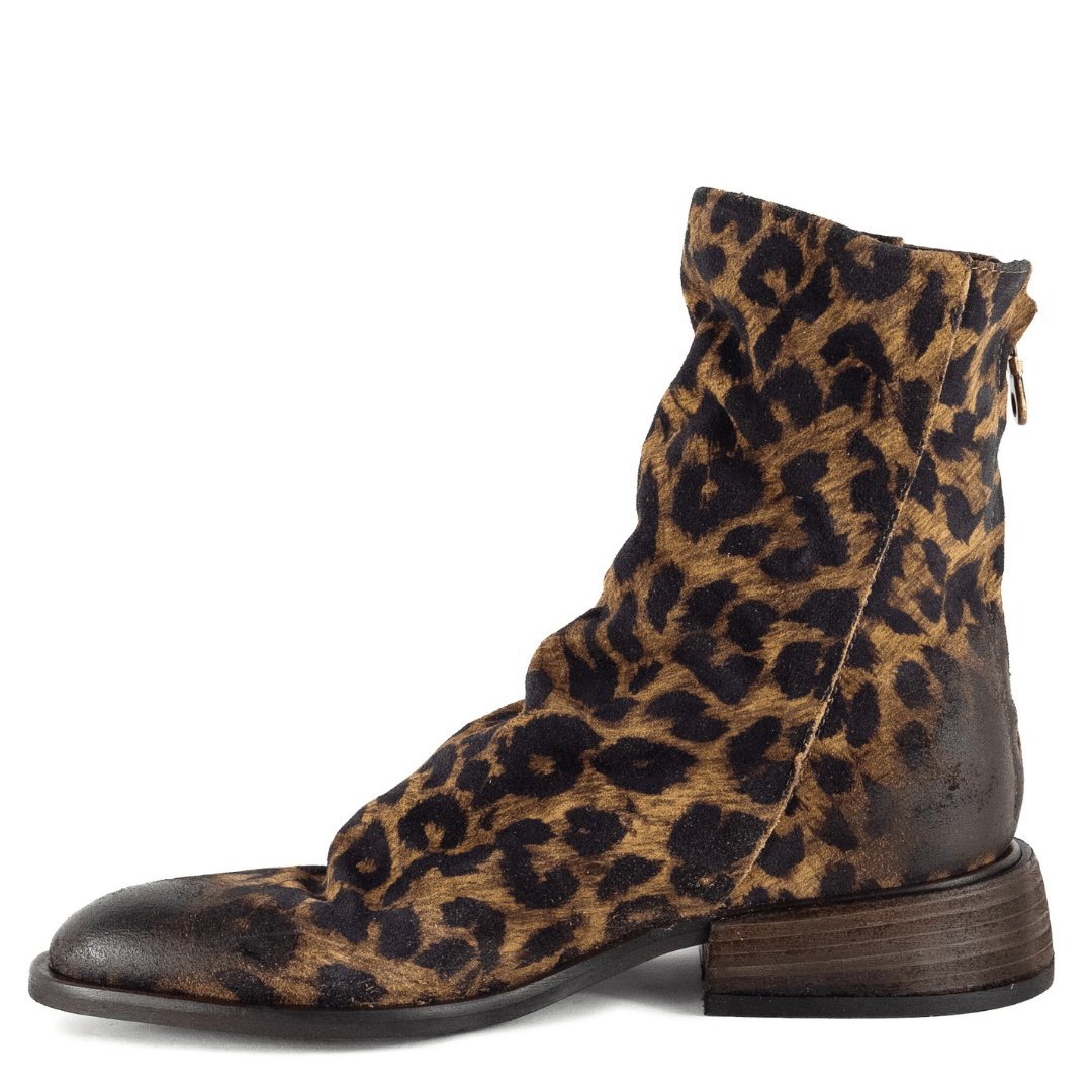 Este Leopard Suede