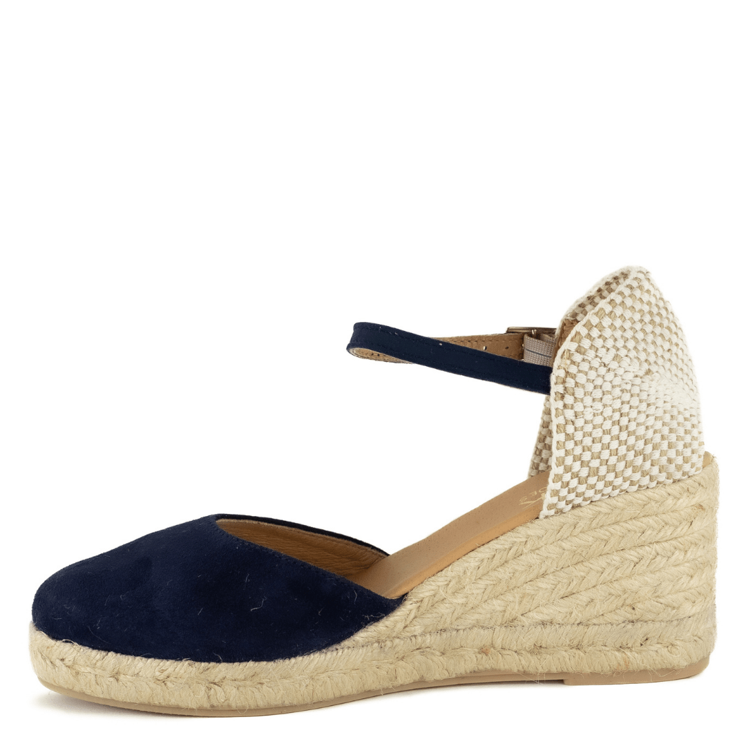 Evita Navy