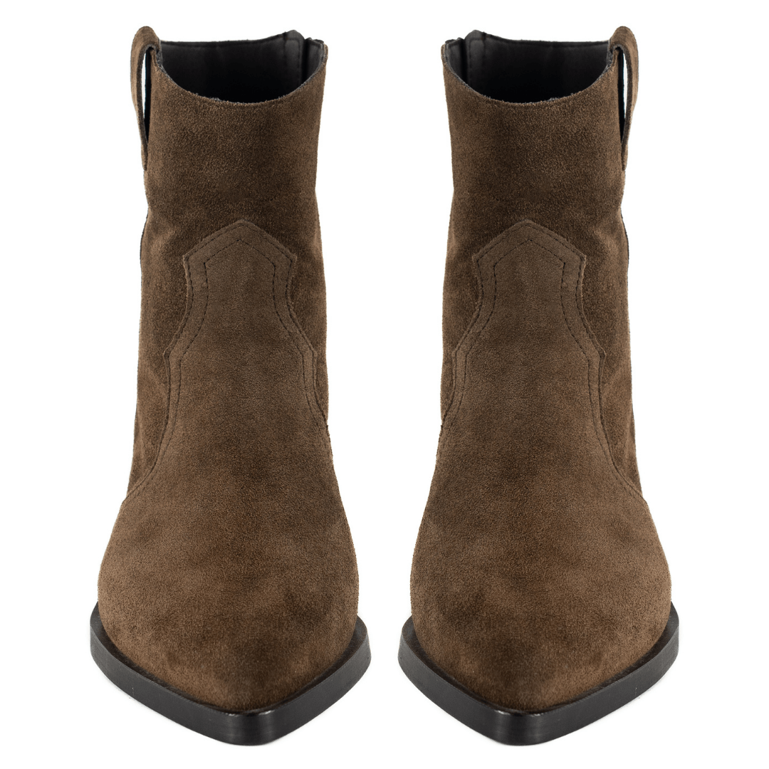 Cucito Dark Brown Suede