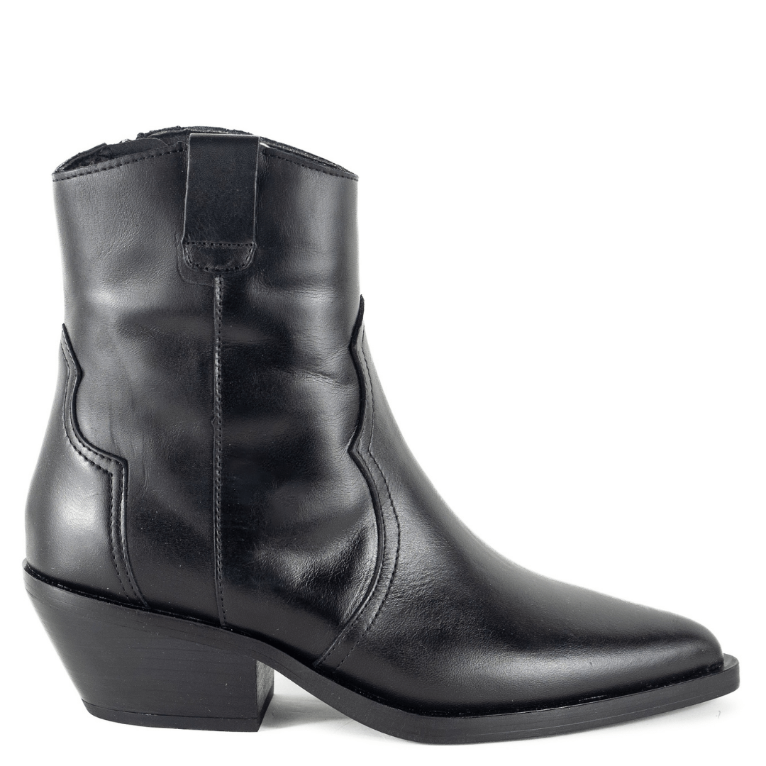 Cucito Black