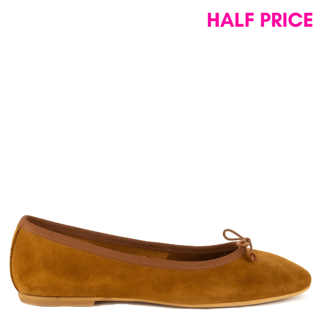 Pila Tan Suede