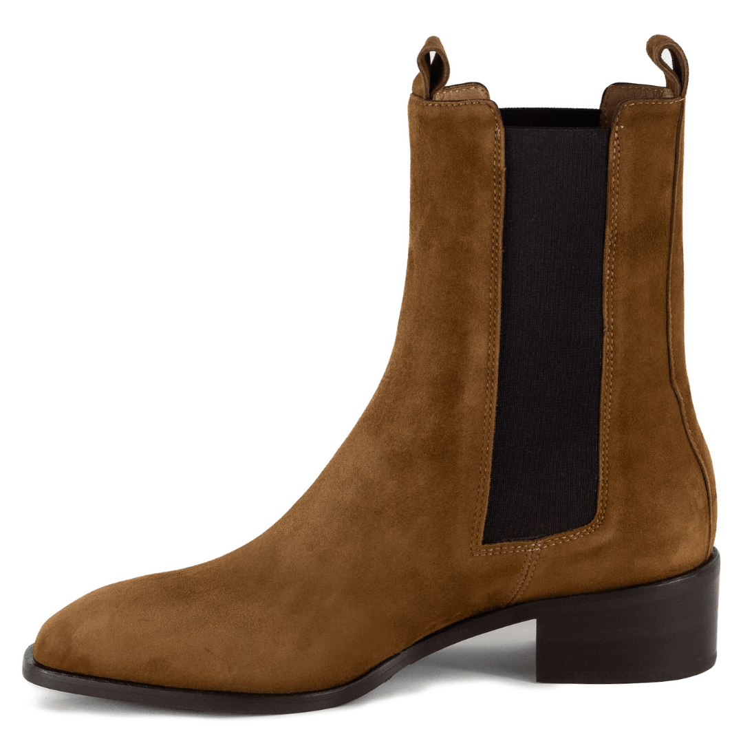 Elevato Tan Suede
