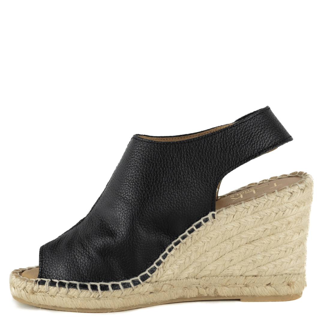 Paloma Black