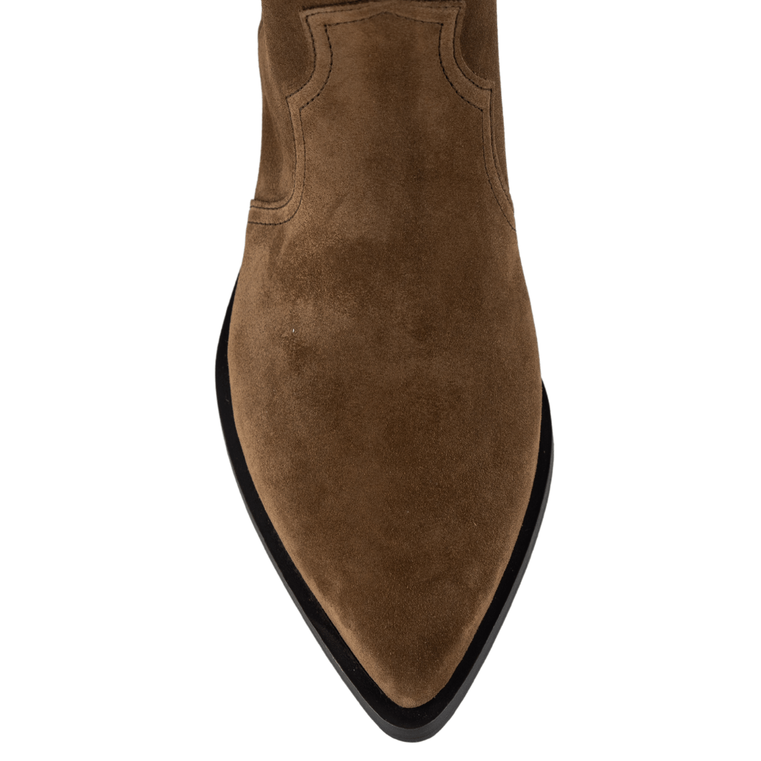 Cucito Light Brown Suede