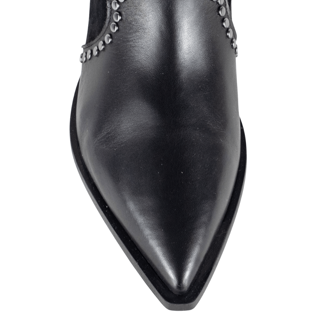 Arzano Black Suede
