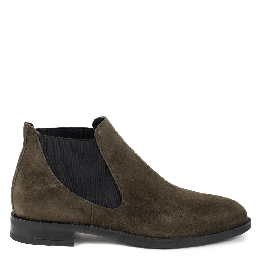 Tiro Dark Brown Suede