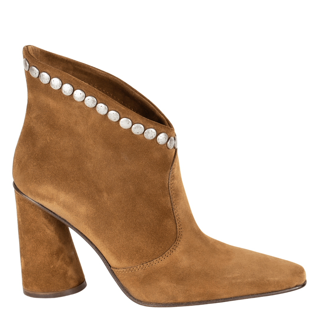 Tan online boots suede